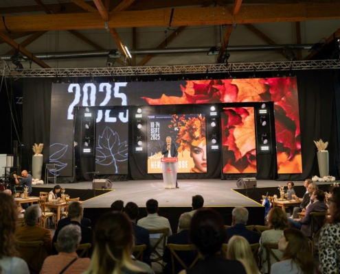 Bühne auf der Herbstmesse 2025