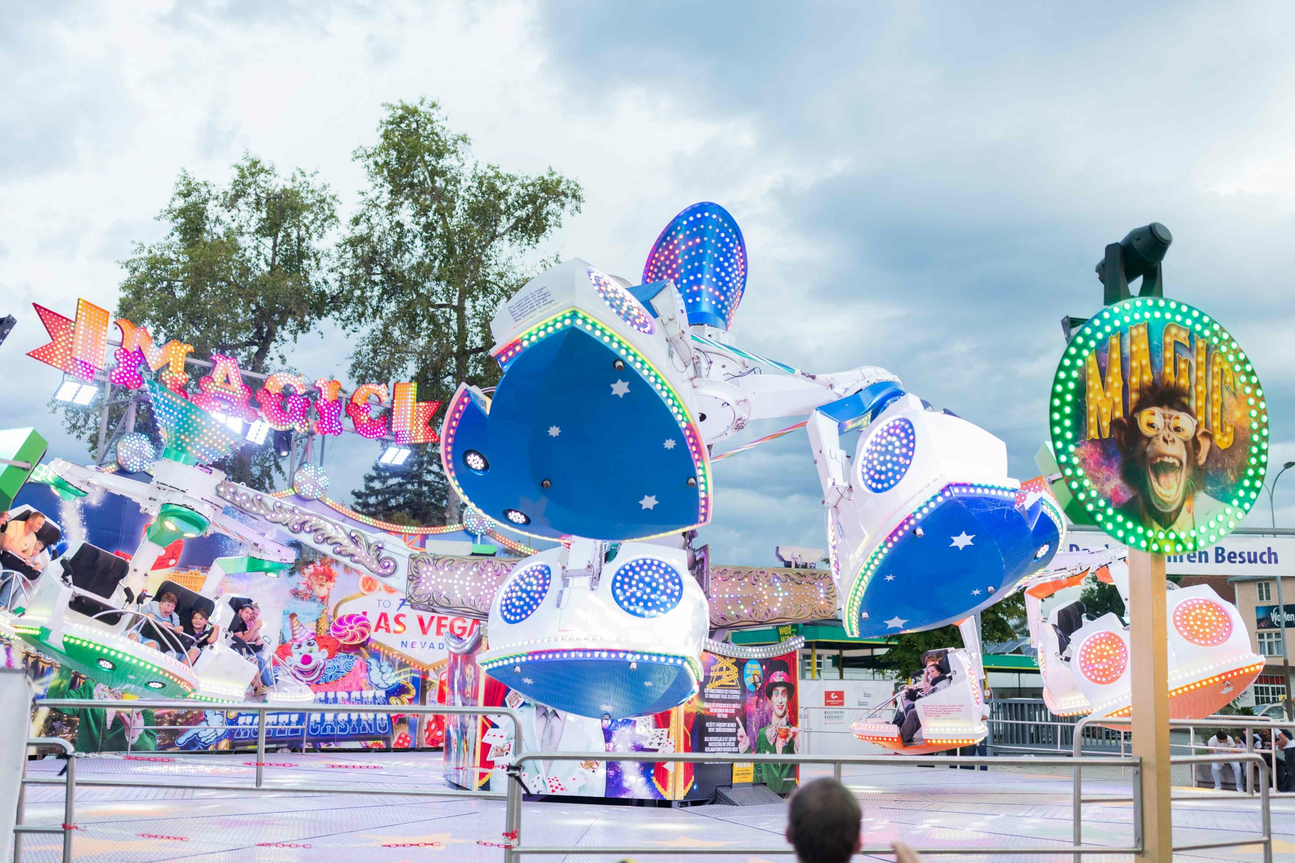 Fahrgeschäft "Magic" im Gaudepark
