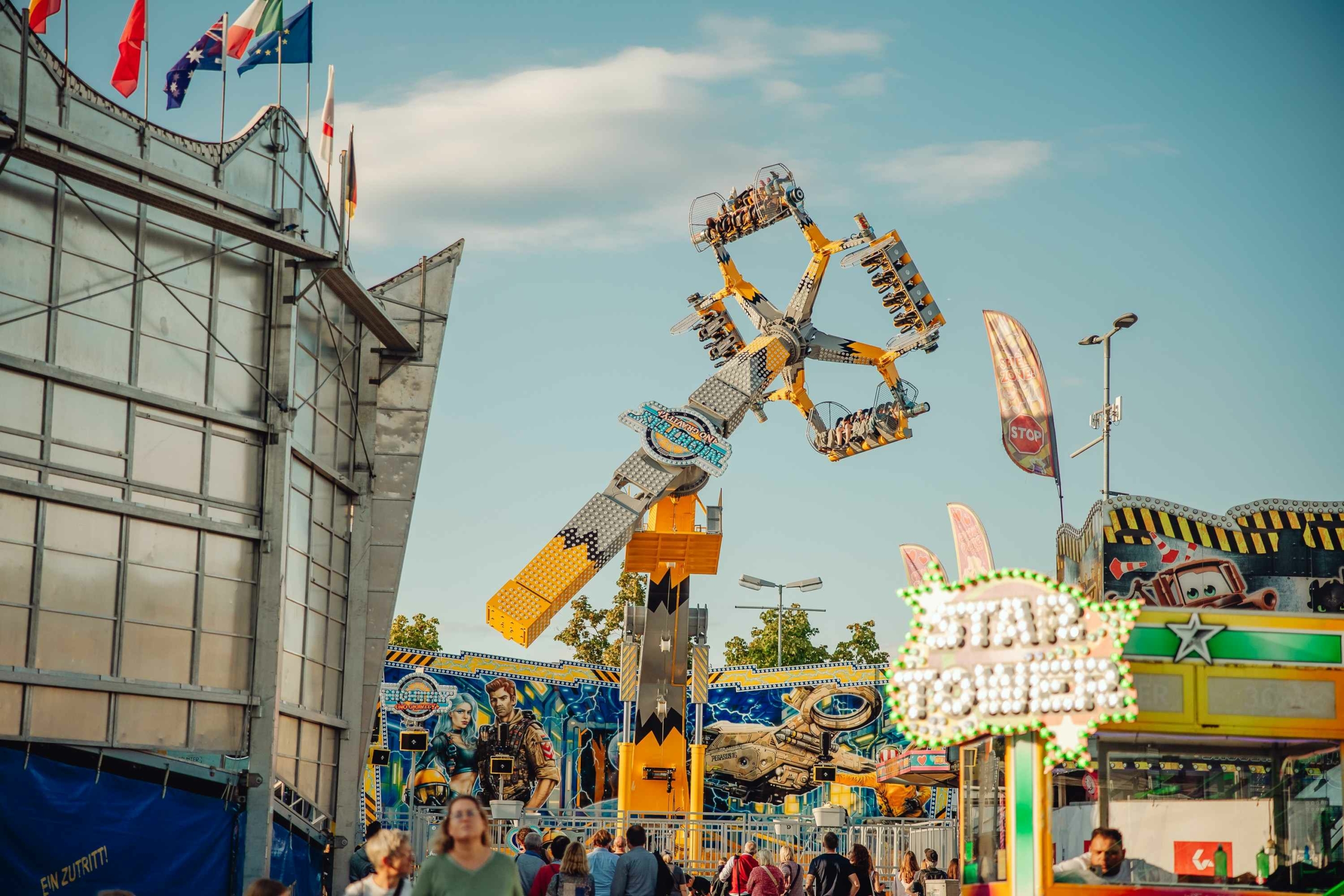 Fahrgeschäft "Star Tower" beim Gaudepark