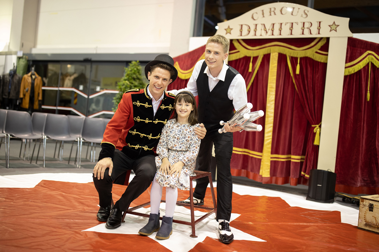 Circus Dimitri auf der Familienmesse